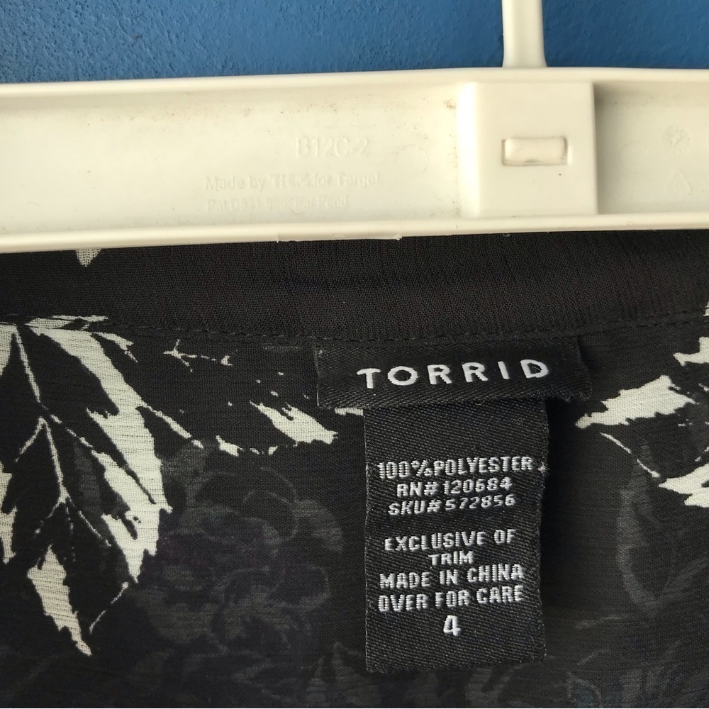 Torrid Shear Blouse - Picture 2 of 8